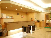 Hotel Route-Inn Fukui Owada فنادق في فوكوي