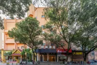 โรงแรมโบลาน (สถานีรถไฟหนิงป่อ ศาลาเทียนอี) โรงแรมใกล้ซานเจียงช้อปปิ้ง(ถนนวงเวียนตะวันตก)