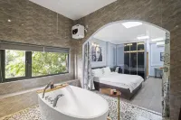 Châu Bảo An Homestay Các khách sạn gần Nhà Thờ Giáo Xứ Kim Long