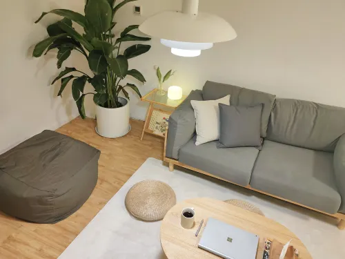 J Homestay (BeiGuo Shopping Mall Letai Center)