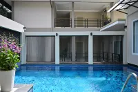 普吉島西瓦納廣場飯店 - 空中泳池