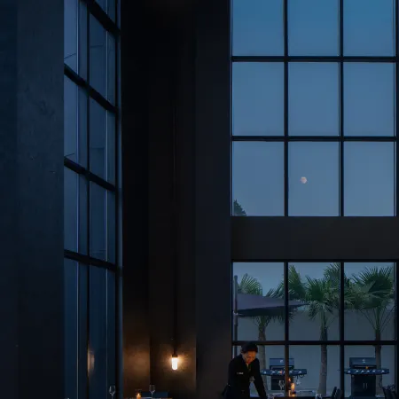 Banshan Hot Spring Hotel (Luoyang Longmen High-Speed Railway Station Branch)