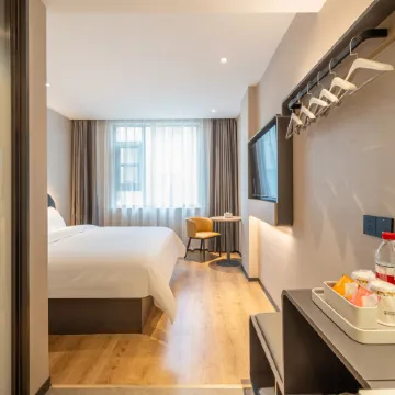 Jinjiang Hotel (Zhoukou Xiangcheng City Center Square)