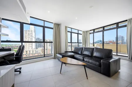 MetaWise / Sydney CBD / Haymarket 2Bed Apartment Отели рядом с достопримечательностью «Парк Белмор»