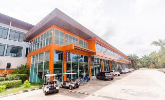 Baan Suan Khun Ta and Golf Resort
