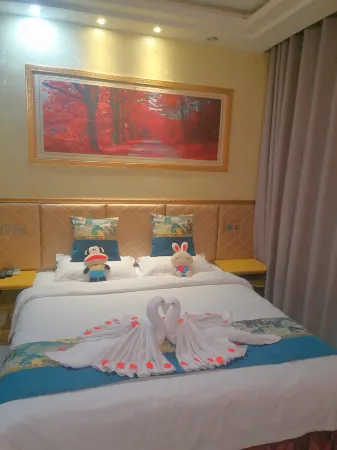 Peng'an Haoting Sunny Theme Hotel Отели рядом с достопримечательностью «Peng'an Jialing First Hometown Scenic Area Scenic Area Management Bureau»