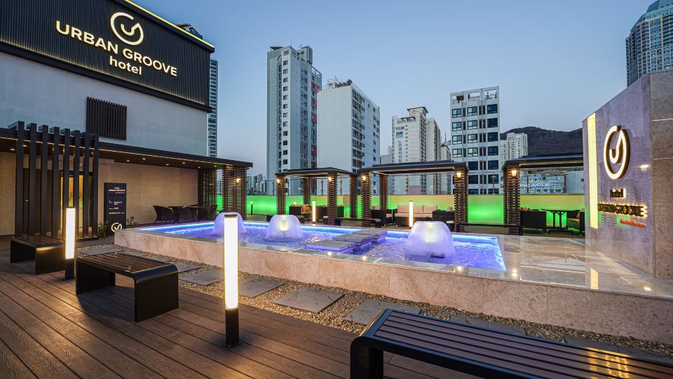 Urban Groove Hotel