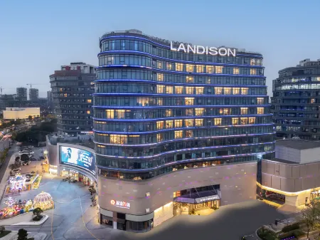 JUKAMOR LANDISON HOTEL HANGZHOU Отели рядом с достопримечательностью «Reservoir of Guangming Temple»