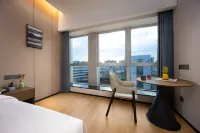 Yaduo Hotel (Foshan Dali Town Commercial Pedestrian Street Store) Hotels near South China Normal University (South China Sea Campus)