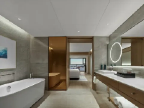Weihai Weigao DoubleTree by Hilton Hotel Hotels near Weihai Happiness Gate