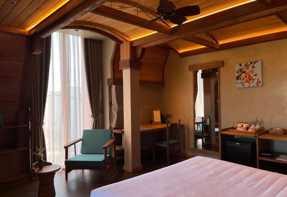 더 핑크 부티크 호텔의 아침 식사 테이블