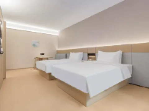 Ji Hotel (Yueyang East Railway Station) Hotels in Yueyang