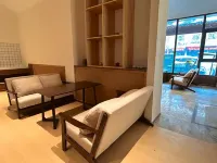 Puyin Hotel (Yuzhou Pangdonglai)