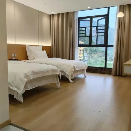 Hezhang Qinghe Hotel
