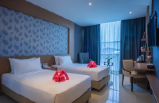 Triizz Hotel Semarang Hotels near Central Java Grand Mosque