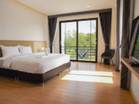 Daoneua Riverside Resort Hoteles en Feuang