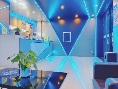 Half Sugar E-sports Hotel (Ji'an Railway Station)