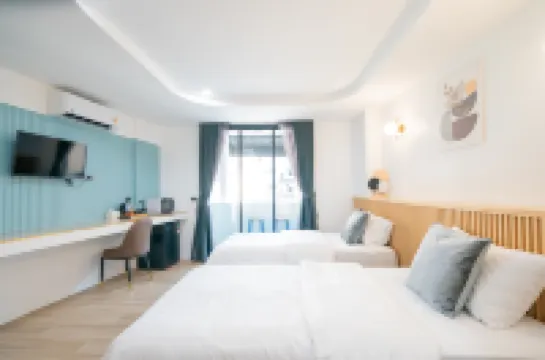 Phunaya Phuket Oldtown Hotel