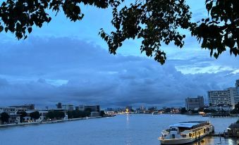 Norn Riverside Bangkok Hotel