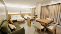 Jinhua Yunyi Hotel (Open University)