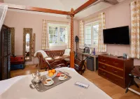 The Originals Hôtel le Cise Restaurant Chambres et Suites Hotels in Ault