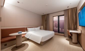 HanTing Hotel (Guangzhou Pazhou Convention and Exhibition Center)