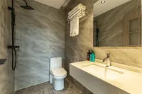 North Castle Hotel (Duyun Wanda Plaza Qiannan National Normal University)