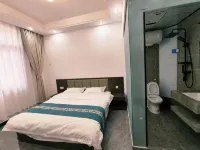 Tianchi Longju Homestay - balcony