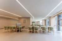 JI Hotel (Ningbo Huizhan Zhongxin Baolong Guangchang)