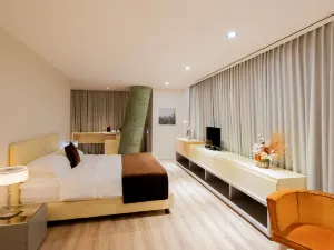 Best Western Premier Ark Hotel