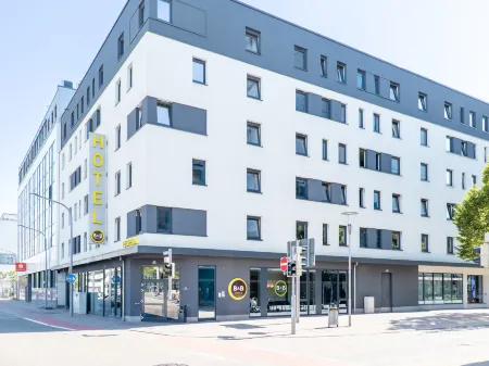 B&B HOTEL Ludwigshafen Отели в г. Людвигсхафен