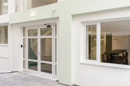 Room Garden by halu! Отели в г. Пилеа-Хортач