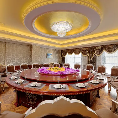 Lia Daocheng Resort