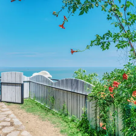 Wenling Guiyan Scenic Apartment Отели рядом с достопримечательностью «4-я Народная больница Вэньчжэнь»
