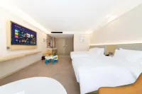 Huazhijin Hotel (Jincheng Wanda Plaza)