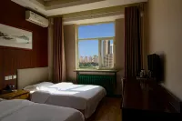 Hongdu Hotel (Korla Beishan Road Branch) - 2-Star