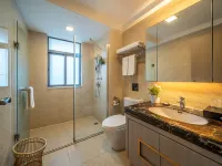 POLTTON International service Apartment (Foshan Zumiao Lingnan Tiandi) Hotels near NOVA