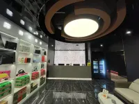 7933 E-Sports Hotel (Pingyao Ancient City) - Business