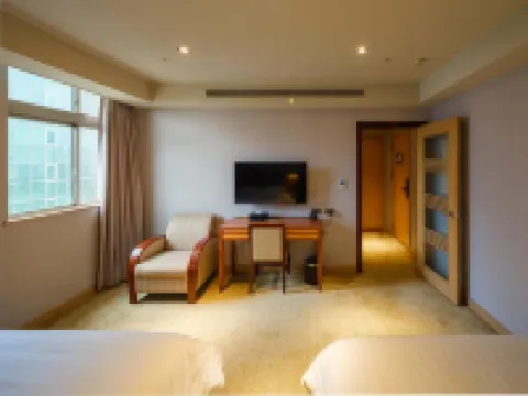 Rich & Free Hotel - Fuzhong Hotels near Daguan Academy