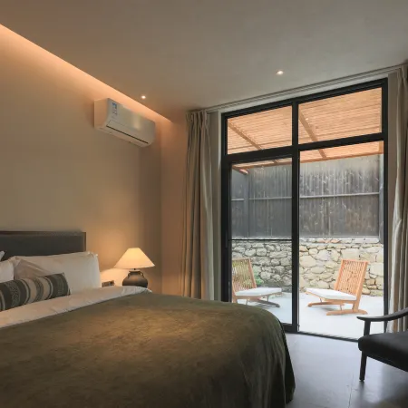 Hailuogou Seven Valleys Source · Snow Mountain Secret Realm Onsen Resort Hotel Отели в г. Лудинг