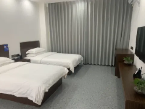 Ulan Inn Hotels in Bohu