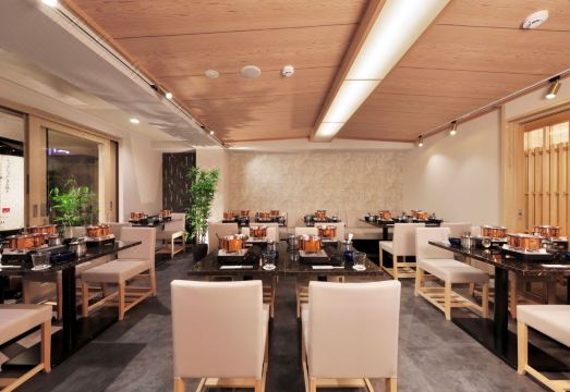 기온 크리스탈 호텔 침실