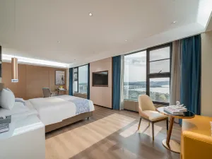 Yeste International Hotel (Fangchenggang Taohuawan Square)