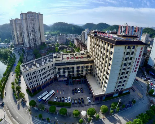 Ludao International Hotel Hotel a Lichuan