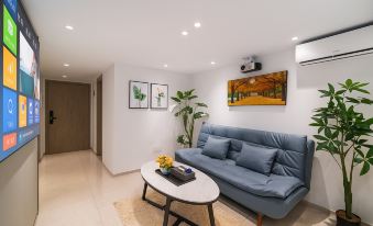 Alice • Riverview | TRANSCENDENCE • NOSTALGIA Apartment