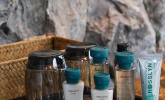 Shanglin Yikesong Resort