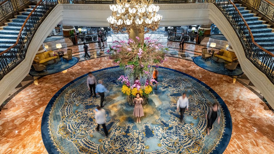 Makati Shangri-La, Manila