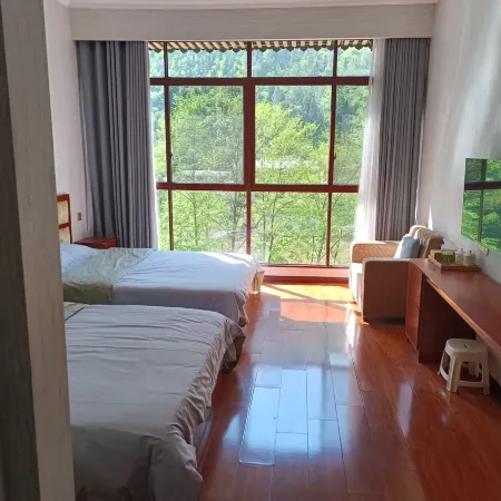 Lichuan Guanshan Homestay