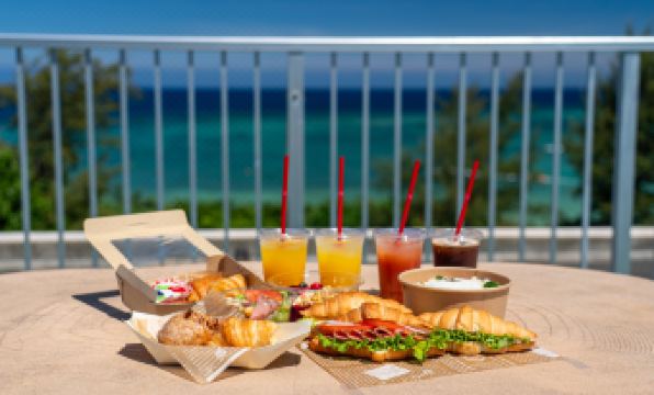 Odysis Onna Resort Hotel