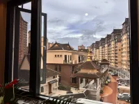 Menghai Lanbowan Hotel